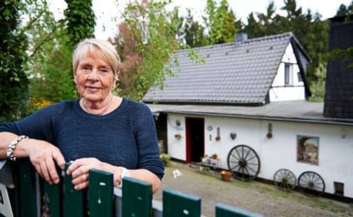 Liedtke in front of her home near Cologne. (The Local; Photo: DPA)