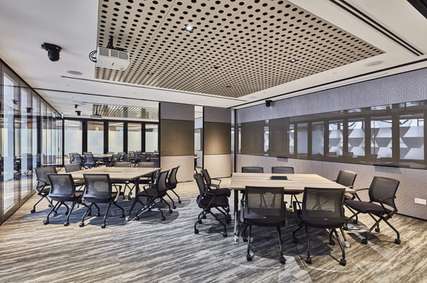 Korn Ferry's Office Space | Conexus Studio | Archinect