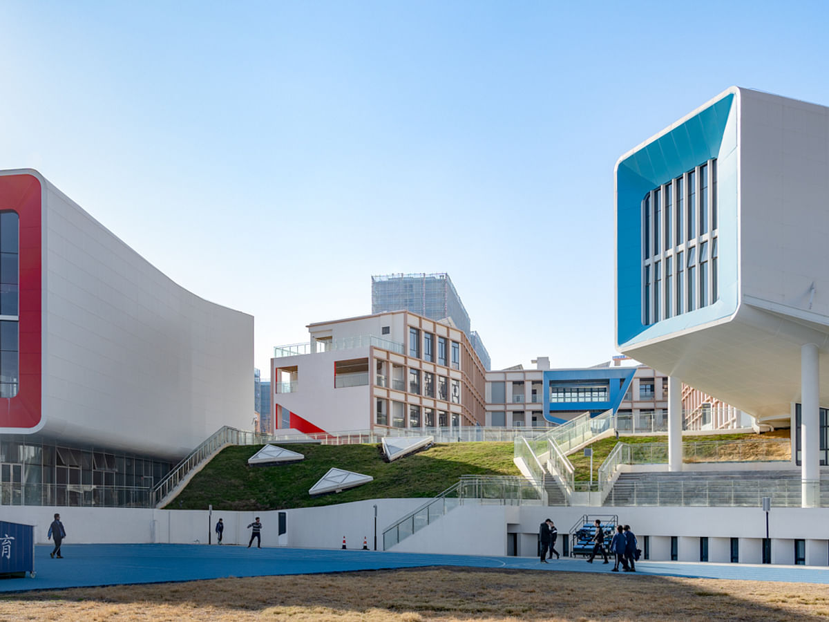 Quzhou No.6 Experimental School by LYCS Architecture