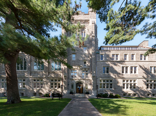 Swartz Hall, Harvard Divinity School. Image credit: Chuck Choi.