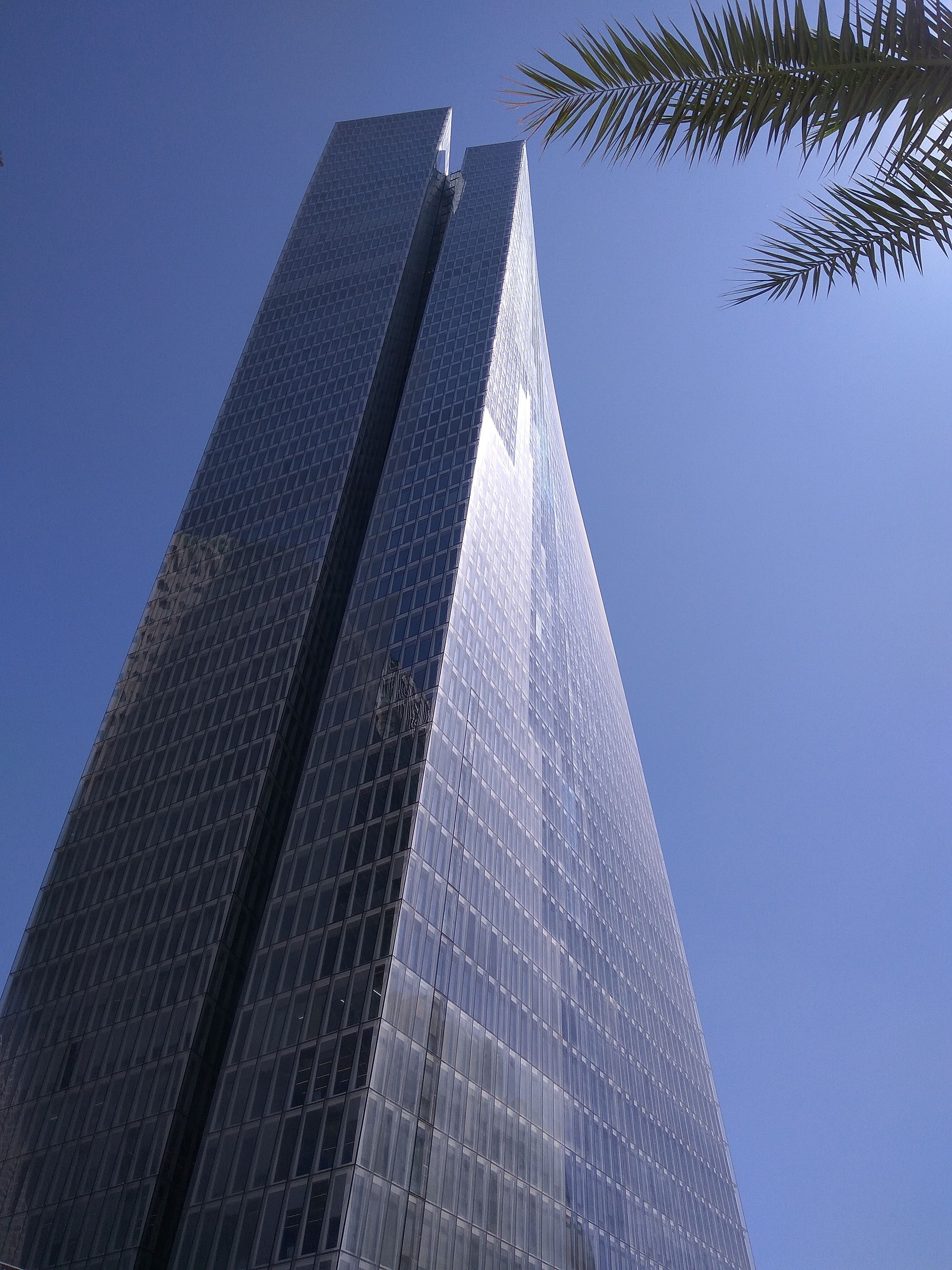 Kohn Pederson Fox Associates' Lotte World Tower In South Korea Wins ...