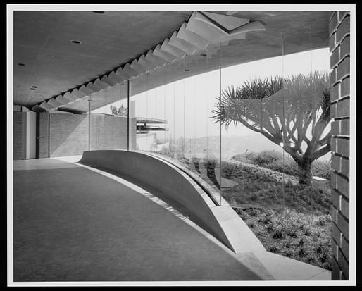 In honor of John Lautner's 108th birthday, here are ten glorious photographs of some of his most iconic works. Shown: John Lautner's Silvertop Residence in Silverlake, California.Image courtesy of © J. Paul Getty Trust, Getty Research Institute, Los Angeles.