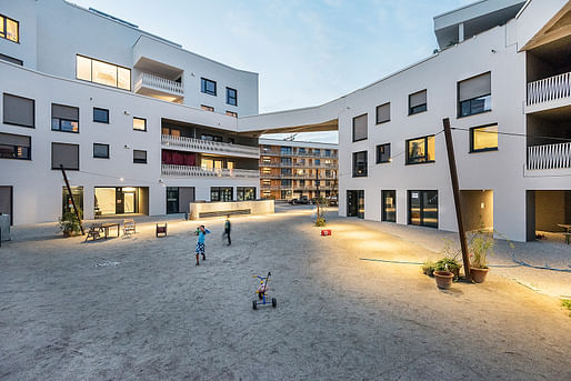 DAM Preis 2018 winner Wohnanlage WagnisART, located in Munich, by ARGE bogevischs buero and SHAG Schindler Hable Architekten. Image: Julia Knop. 