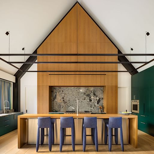 <a href="https://archinect.com/disbrowiannuzzi/project/briarcliff-residence">Briarcliff Residence</a> in Franklin, MI by <a href="https://archinect.com/disbrowiannuzzi">Disbrow Iannuzzi</a>; Interior Design: Elizabeth Fields Design; Photo: Rafael Gamo