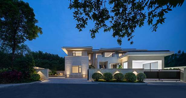 Night view of the villa