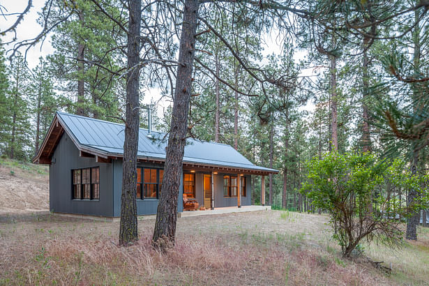 Cabins in Eastern Washington (Photo: John Granen) 