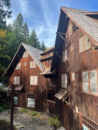 The Chateau at Oregon Caves