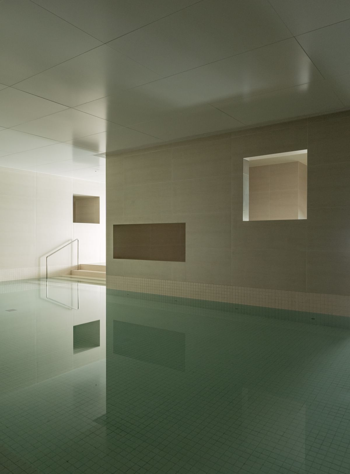 Variations of Light and Water: Joyous Spring Wellness Center by Soong Lab