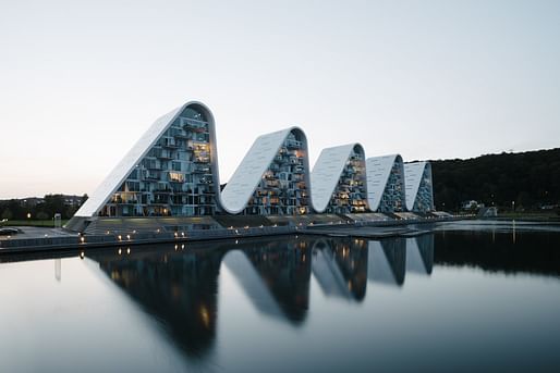 The Wave by Henning Larsen Architects. Photo: Jacob Due.
