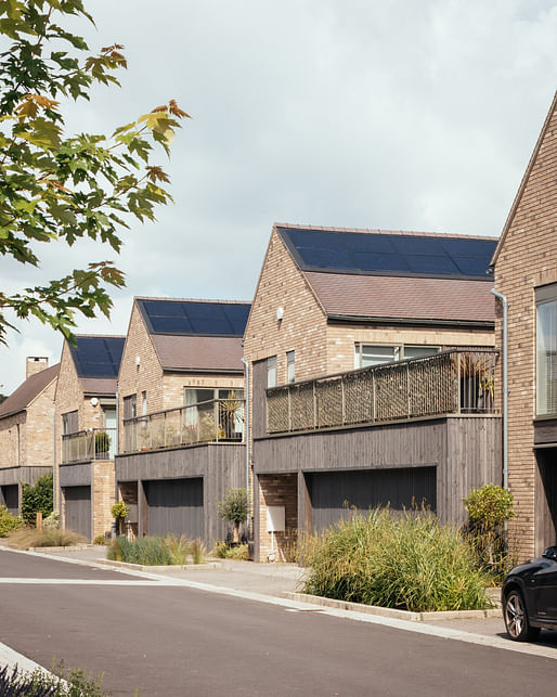 Lovedon Fields by John Pardey Architects. Photo: Jim Stephenson