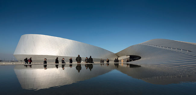 Winner display: Denmark's Aquarium - The Blue Planet by 3XN. Image courtesy of WAF. 