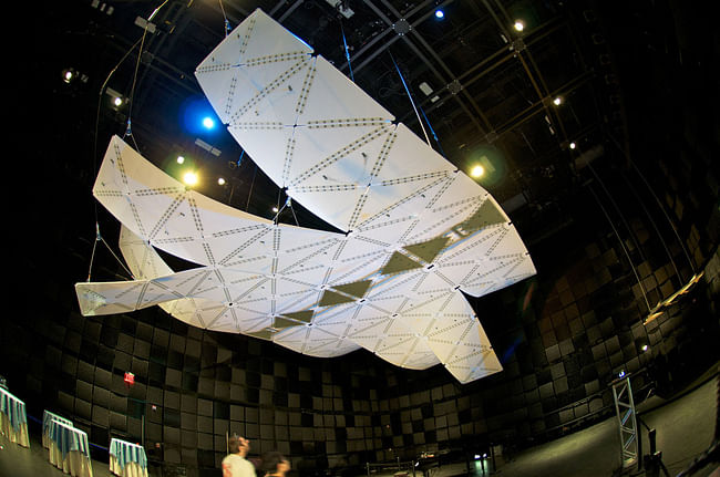 Acoustic installation 'Manta' at SmartGeometry 2012 conference (Photo: Michael Villardi)