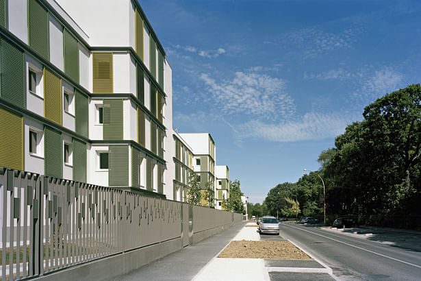 Façade on Jean Moulin street