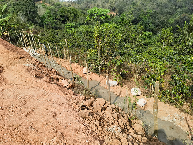 01 Concrete Retaining Wall