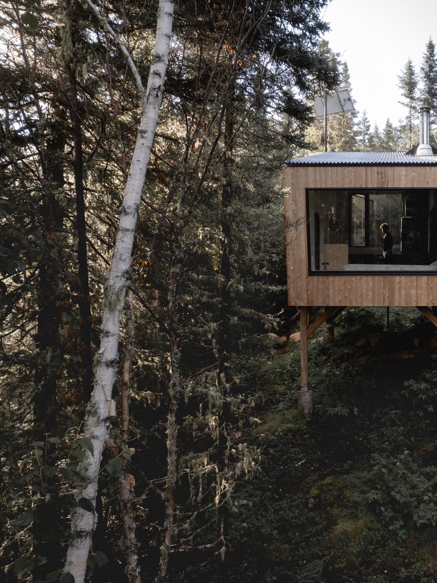 ‘Intimacy, minimalism, and immersion’ define Atelier L’Abri’s rural