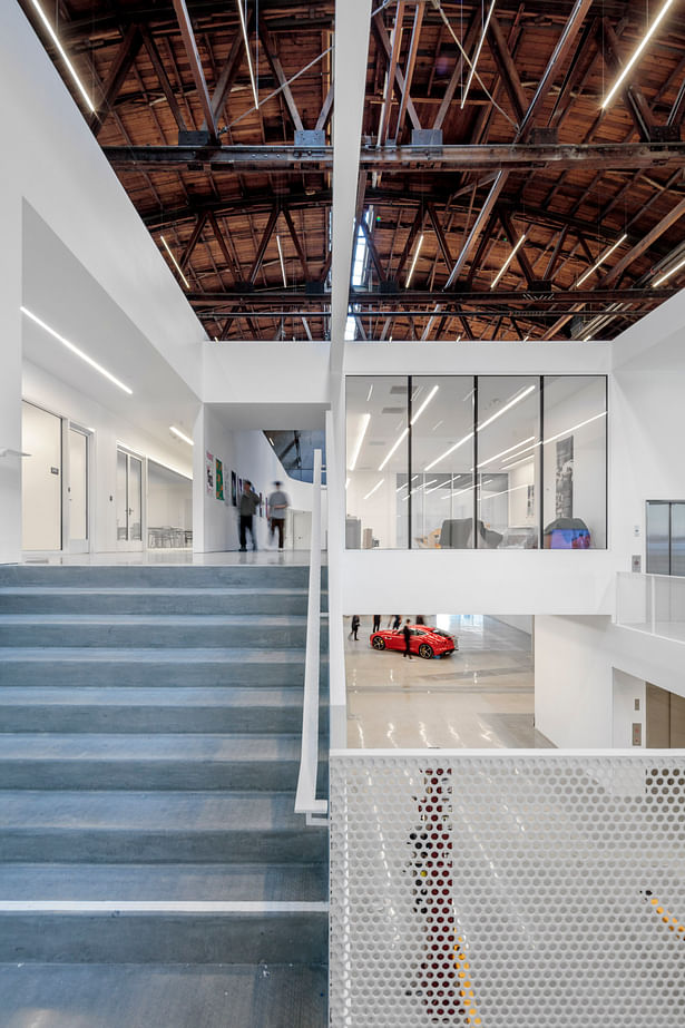 This image from the mezzanine at the sectional hole shows the labs below on level one as well as offices, gallery and studios on level two. | Credit: Joshua White (jwpictures.com)