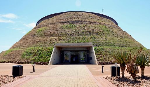 The Maropeng Visitors Centre in South Africa. Image courtesy Wikimedia Commons user Olga Ernst.