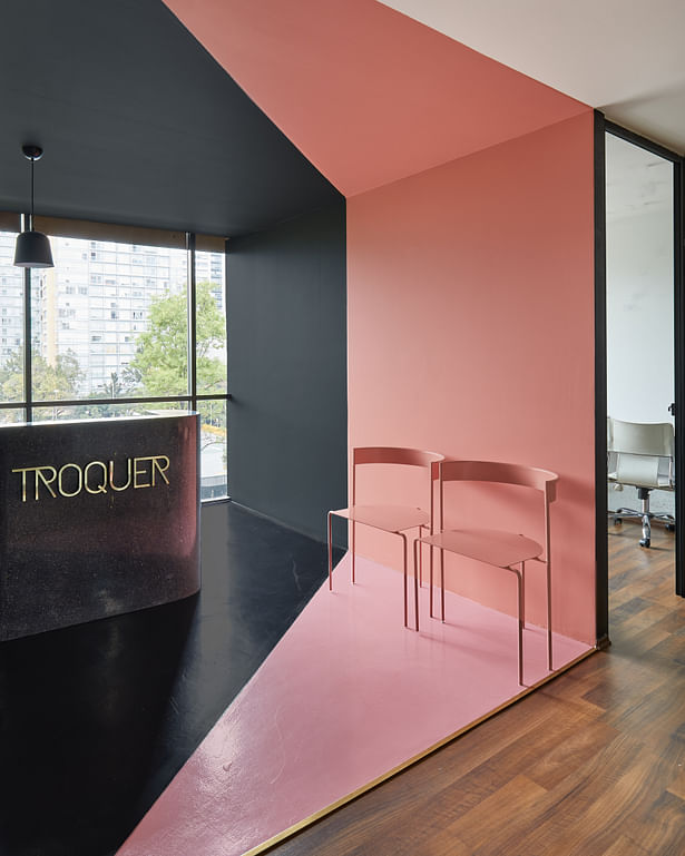 Troquer Offices by ASHO photos: Aldo Gracia