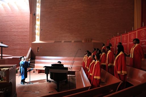 Tuskegee’s Golden Voices Choir performs in the chapel. Image: © Chester Higgins, Courtesy Bruce Silverstein Gallery