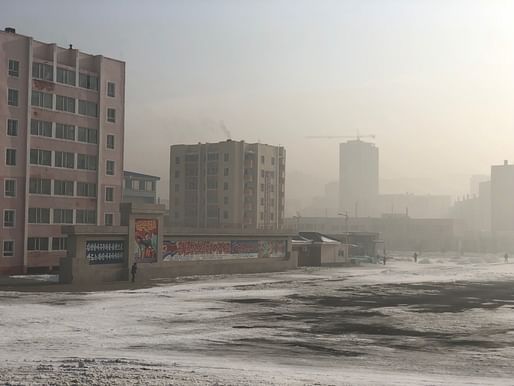 Photo: Tom Masters, via <a href="http://www.calvertjournal.com/features/show/9791/pyongyang-north-korea-vladivostok-russia-train-travel">Calvert Journal</a>