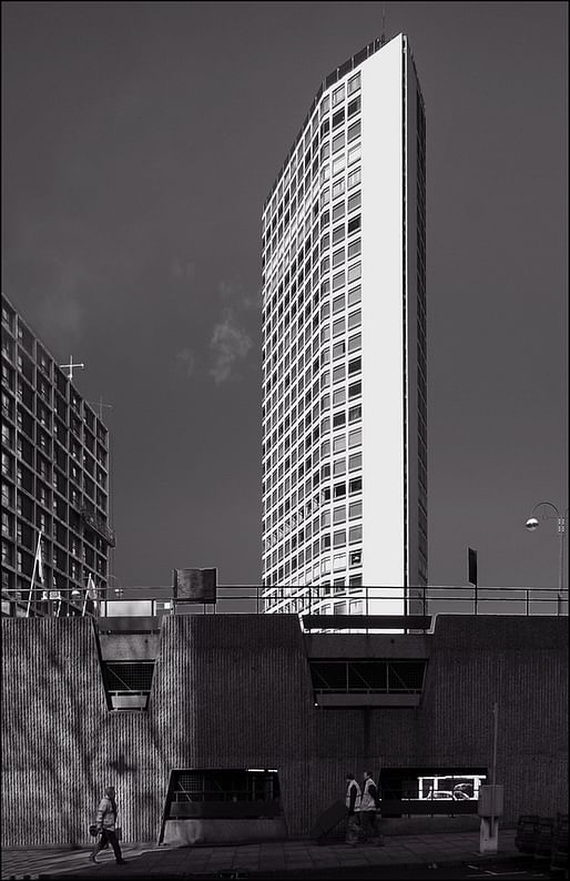Alpha Tower in Birmingham, one of the newly preserved buildings (Ted and Jen/Flickr via CC License).
