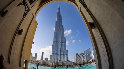 No self-respecting tall-building roundup without the world's tallest building, the Burj Khalifa in Dubai. Photo: Hans-Jürgen Schmidt.