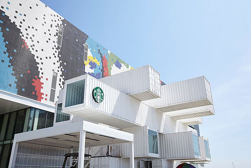 Kengo Kuma recycles 29 shipping containers for this new Starbucks store - Read More