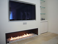 Modern fireplace / Cheminée moderne