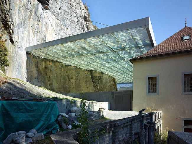 Canopy over the archaeological ruin St-Maurice in Sion, Switzerland by savioz fabrizzi architectes; Photo: Thomas Jantscher