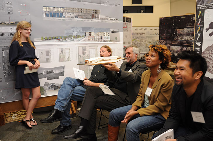 Students present their work to a panel of faculty and outside critics. Image courtesy of Tulane School of Architecture.