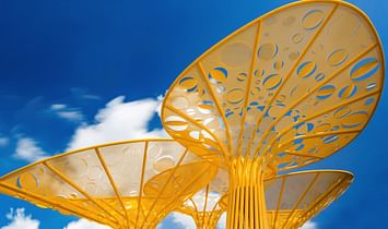 Brooks + Scarpa unveils “spinning” Gateway Sculpture in Pembroke Pines, Florida