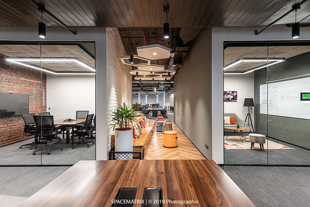 BrowserStack Mumbai - Corporate office interior design ideas by Space Matrix