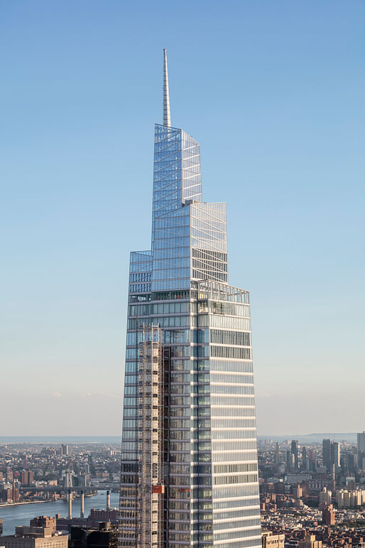One Vanderbilt tower stands 1,401 feet (427 meters) tall in Midtown Manhattan. Image © Raimund Koch.