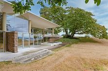 Sale of first home designed by acclaimed Canadian modernist, Arthur Erickson, stirs concern among preservationists