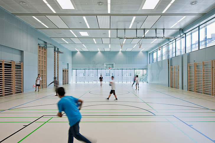 Multi-purpose hall (Photo: Hertha Hurnaus)