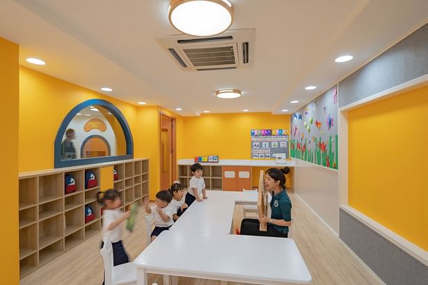 PonyRunning-VMDPE-11-1st-floorClassrooms / Image Credit: Zhang Chao