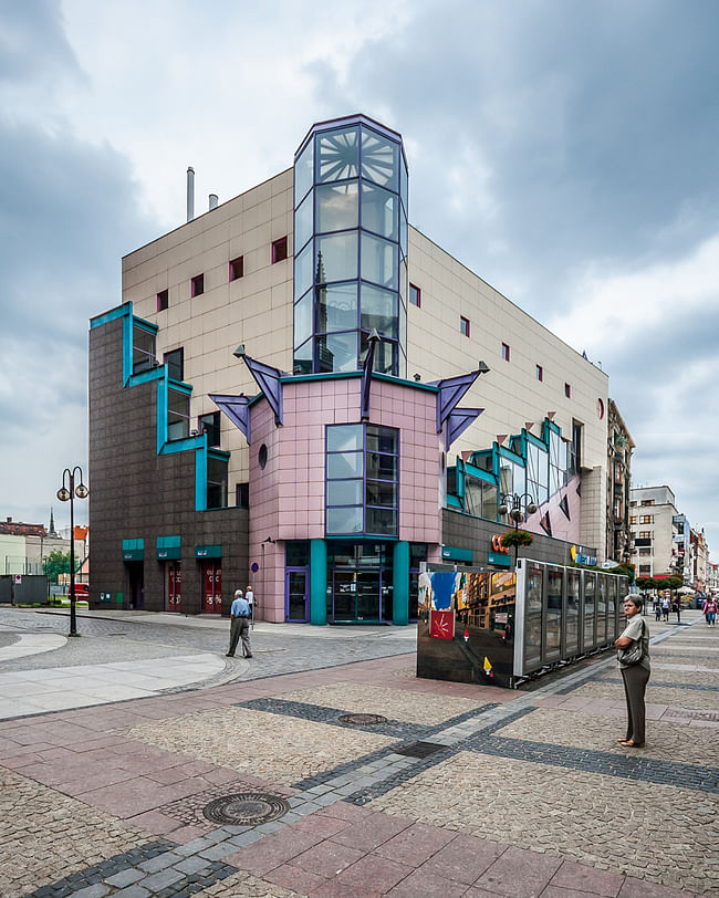 Historic monument at age 22? The Solpol department store in Wrocław, Poland. Photography by Maciej Lulko