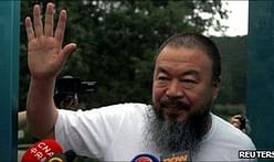 China artist Ai Weiwei 'banned from using Twitter'