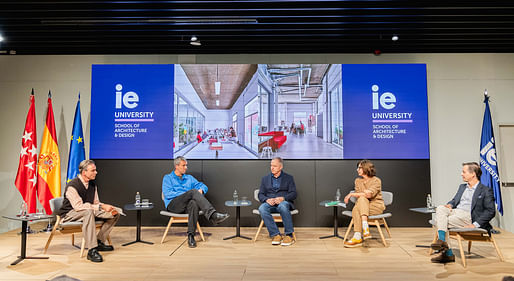 (Left). Robert Thiemann (moderator), founder and former director of the prestigious interior design publication Frame, and current director of the BETTERNESS consultancy; Andrea Caruso, Academic Director of IE School of Architecture and Design's new initiatives, and founder of Ciszak Dalmas Design studio; Adrian Davidson, Head of Design EMEA at Tétris; Isabel Margalejo, editor of Arquitectura y Diseño magazine; Jacobo San Nicolás, SVP Head of Design and Technical at Radisson Hotel Group...