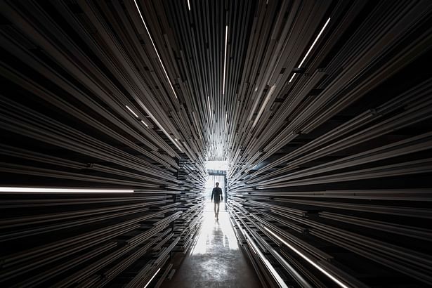 The “tunnel” creates a unique arrival experience, filtering noise and relieving feelings of anxiety ©W Workspace