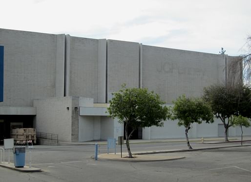 View of an abandoned mall in San Bernardino, California. Image courtesy of <a href="https://www.flickr.com/photos/donbrr/6548069859/  "> Photo courtesy of Flickr user Don Barrett.</a>