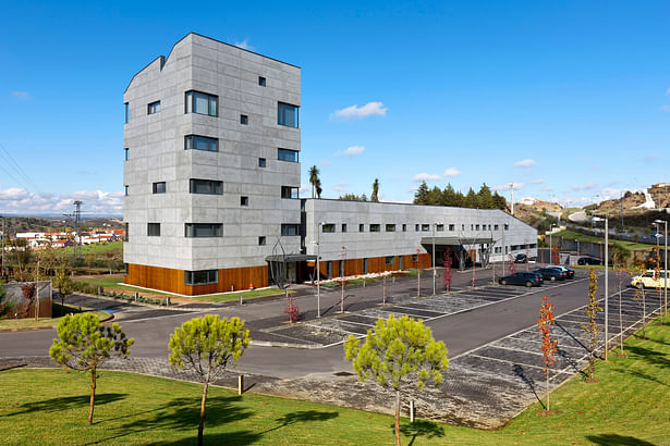 Renal Center Mirandela - Architectute Project by MJARC Arquitectos