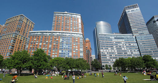 Photo courtesy of <a href="https://commons.wikimedia.org/wiki/File:Battery_Park_City_panoramic.jpg"> Wikimedia </a>