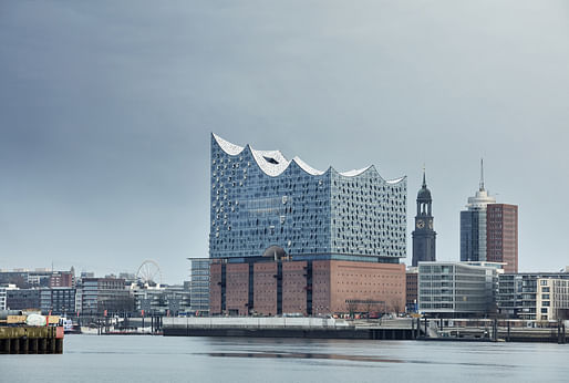 Elbphilharmonie Hamburg by Herzog & de Meuron. Photo: Maxim Schulz.