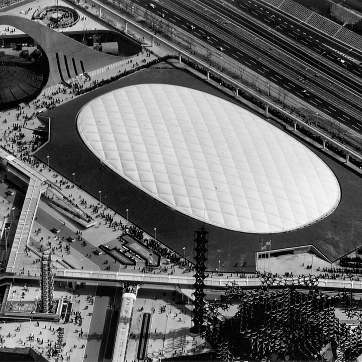 Aerial view of the 1970 US Pavilion for the EXPO 70 World's Fair in Osaka. Image courtesy of Davis Brody Bond.