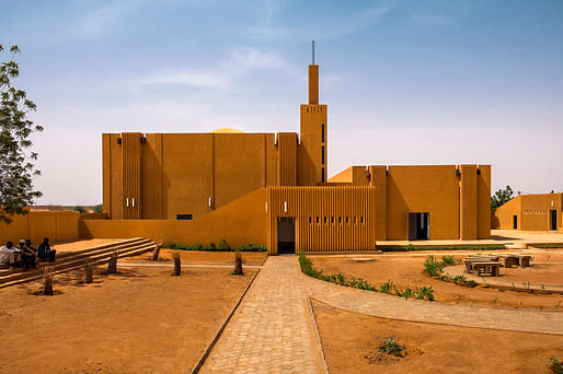  Atelier Masomi and Studio Chahar, 'Hikma' Religious and Secular Complex in Dandaji, Niger, 2018. Courtesy Atelier Masomi. Photo: James Wang From the 2021 individual grant to Adil Dalbai and Livingstone Mukasa for 'Africa Architecture Network'