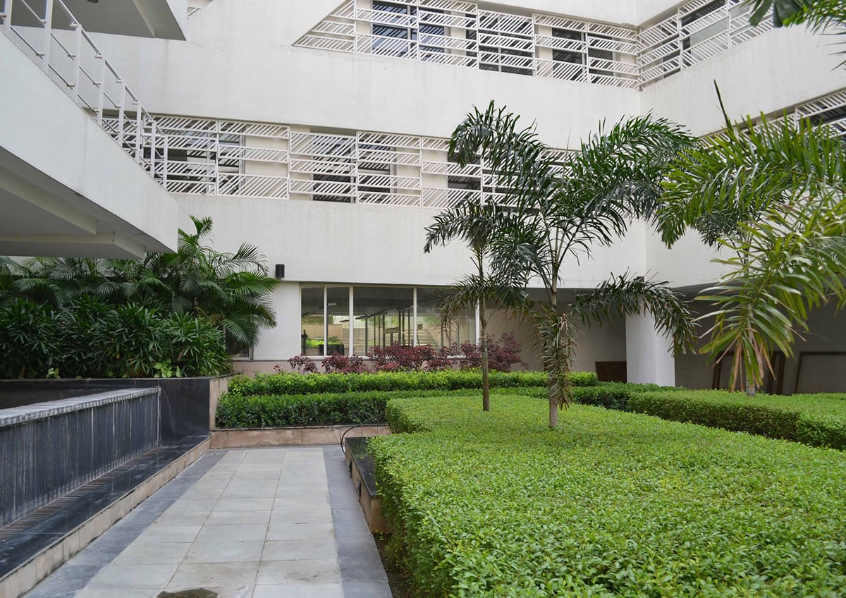JRE Group of Institutions, Greater Noida | Morphogenesis | Archinect