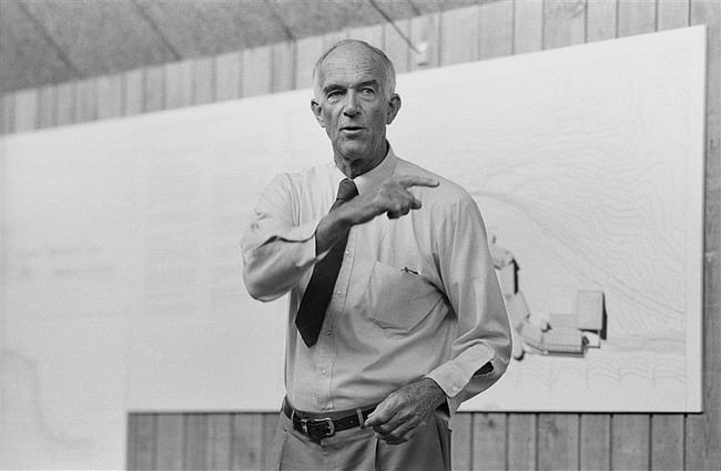Ready for his close-up? Utzon, pictured here lecturing, died in 2008 after receiving the Order of Australia in 1985. Photo: via politiken.dk