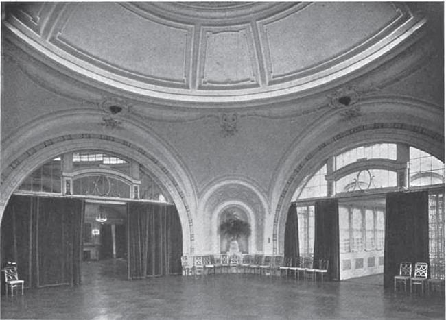 photographic view of interior space on the then (1912) newly constructed Roof-Garden floor of the Bellevue-Stratford Hotel - North Pavilion via skailian90