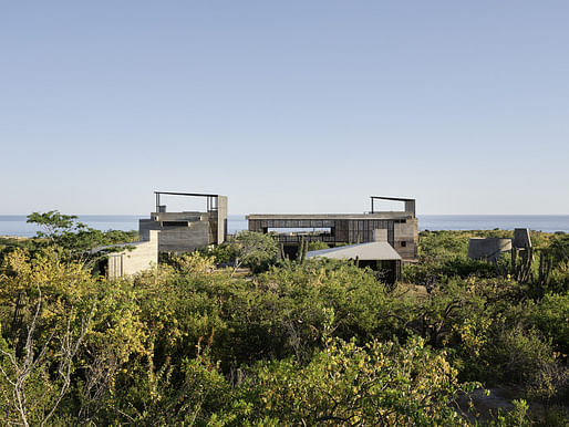 Rancho Toma Tres in San Jose del Cabo, Baja California Sur, Mexico by Candid Works. Photo by Leonid Furmansky 